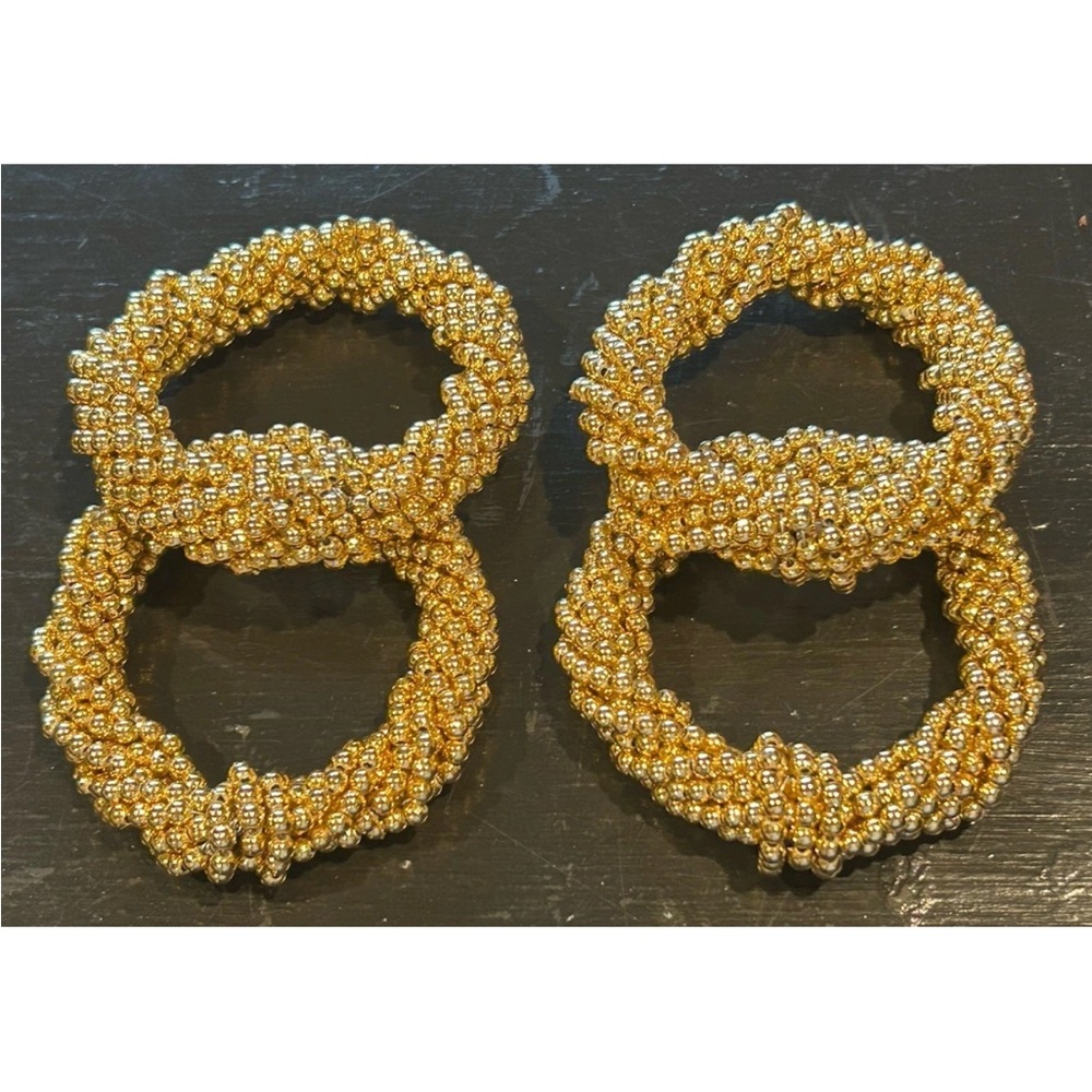 4 Pier 1 Gold Twisted Bead Napkin‎ Rings Excellent Condition
Lightweight
